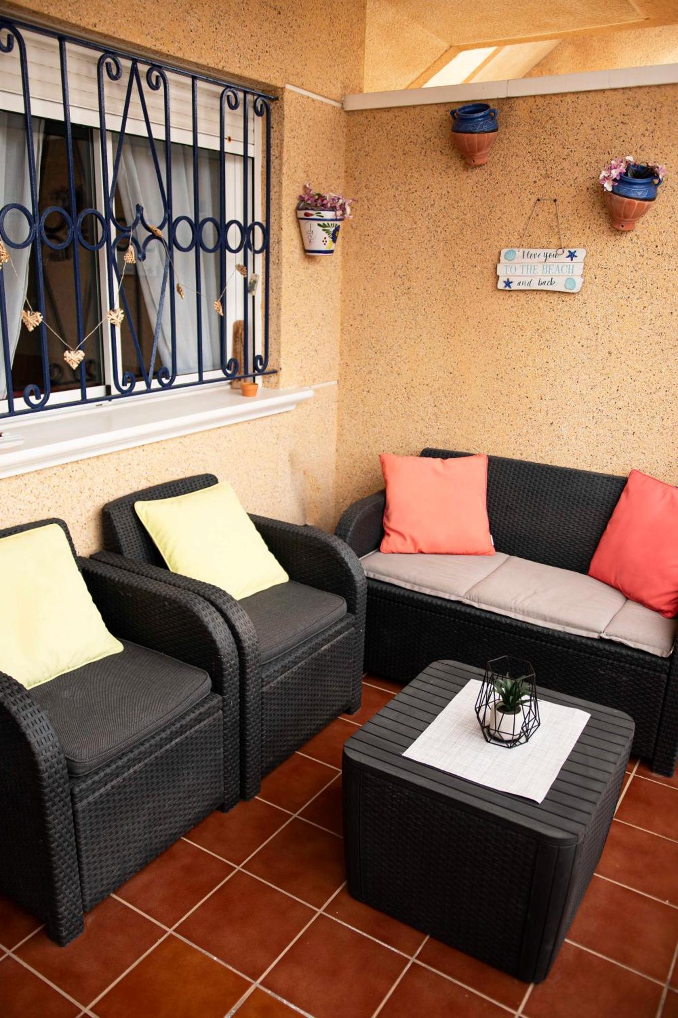 Villa Sunny Getaway In Orihuela Costa à Dehesa de Campoamor  Extérieur photo